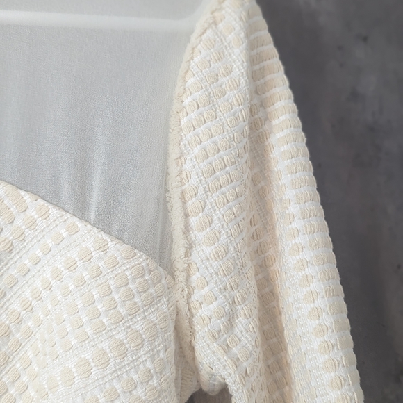 NWT Adelyn Rae size medium beige Jumper/romper - Picture 5 of 12